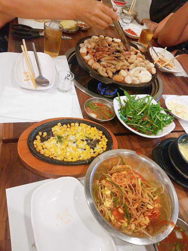 Song Hak Korean BBQ 松鹤韩国烤肉烤肠/ 烤牛肉/烤猪肉/烤牛肠/地道韩国正宗BBQ | restaurant | 356 S Western Ave #201, Los Angeles, CA 90020, USA | 2135294008 OR +1 213-529-4008