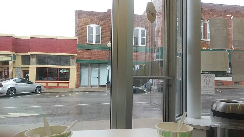 Yogurtini | meal takeaway | 207 W Maple Ave, Independence, MO 64050, USA | 8164610037 OR +1 816-461-0037