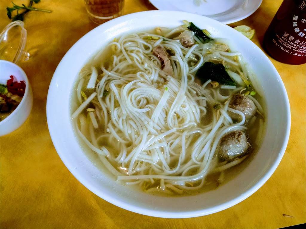 Kim Po Vietnamese Cuisine | restaurant | 58 Redlea Ave, Scarborough, ON M1V 0B7, Canada | 4163212255 OR +1 416-321-2255