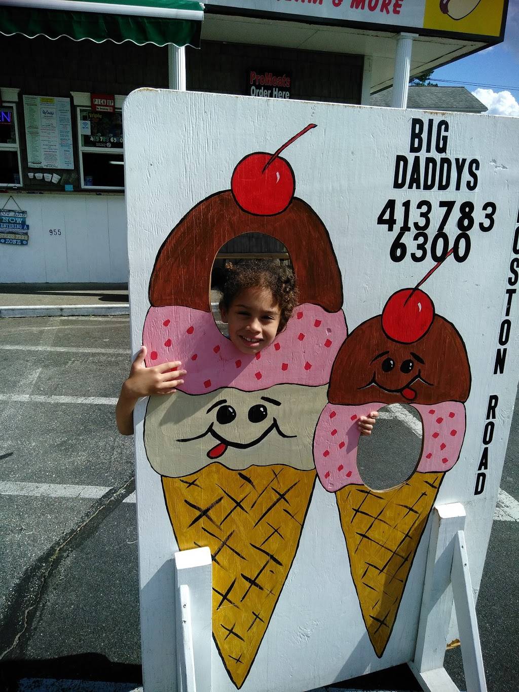 Big Daddys Ice Cream & Grill | restaurant | 1331, 955 Boston Rd, Springfield, MA 01119, USA | 4137836300 OR +1 413-783-6300
