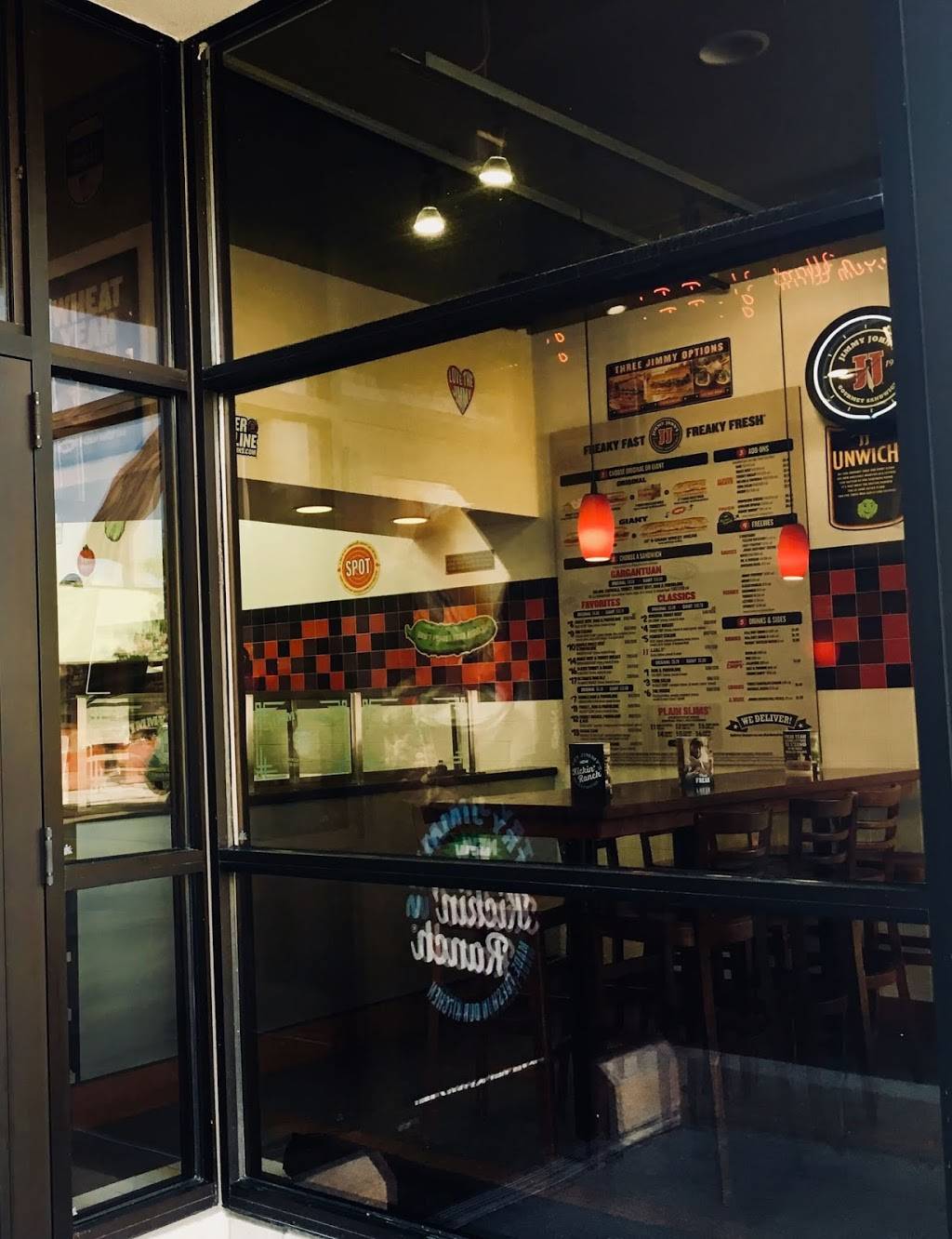 Jimmy Johns | meal delivery | 506 S 8th St, Sheboygan, WI 53081, USA | 9207836335 OR +1 920-783-6335