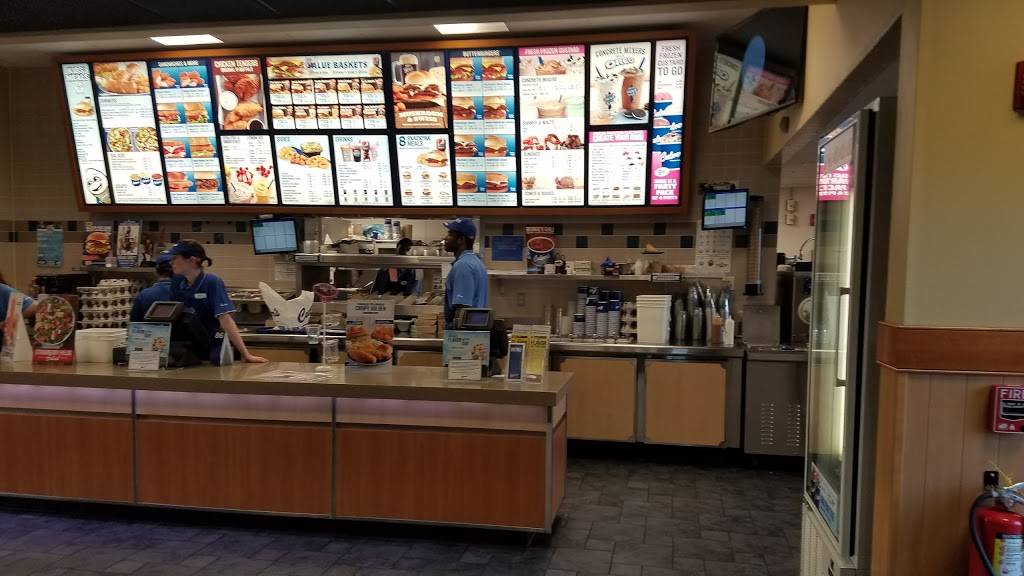 Culvers | restaurant | 421 E Lincoln Hwy, New Lenox, IL 60451, USA | 8154639470 OR +1 815-463-9470