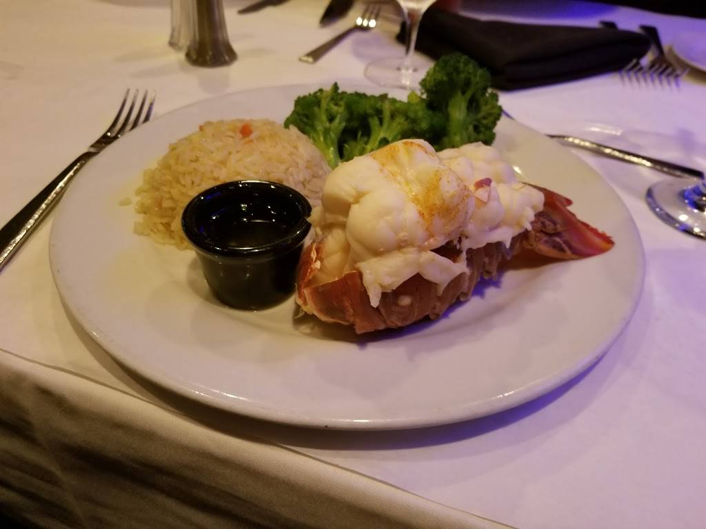 Bascoms Chop House | restaurant | 3665 Ulmerton Rd, Clearwater, FL 33762, USA | 7275733363 OR +1 727-573-3363