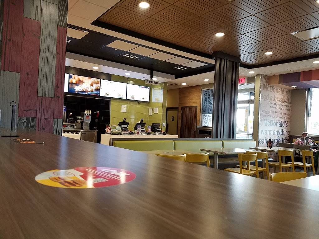 McDonalds | cafe | 5700 McMahon Blvd NW, Albuquerque, NM 87114, USA | 5058971102 OR +1 505-897-1102