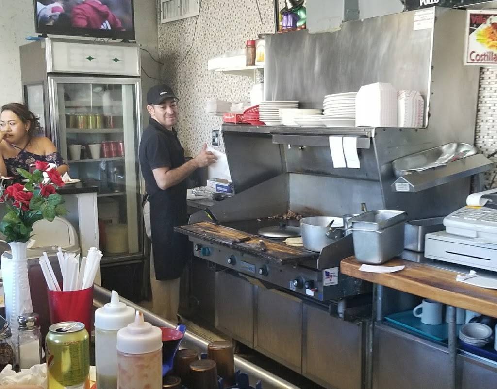 Tacos Villa | restaurant | 3139 W 63rd St, Chicago, IL 60629, USA | 7737375385 OR +1 773-737-5385