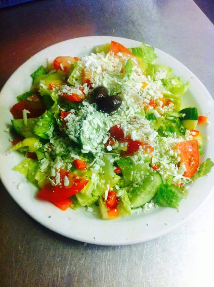 Melinas Family Restaurant | restaurant | 115 Main St W, Port Colborne, ON L3K 3V3, Canada | 9058352755 OR +1 905-835-2755