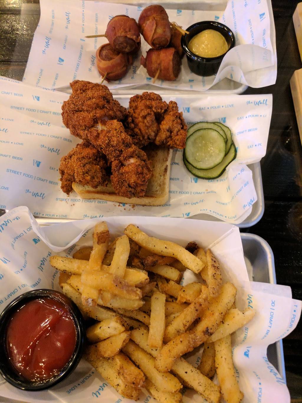 The Wall | restaurant | 80 Plaza Square, Orange, CA 92868, USA | 7149887700 OR +1 714-988-7700