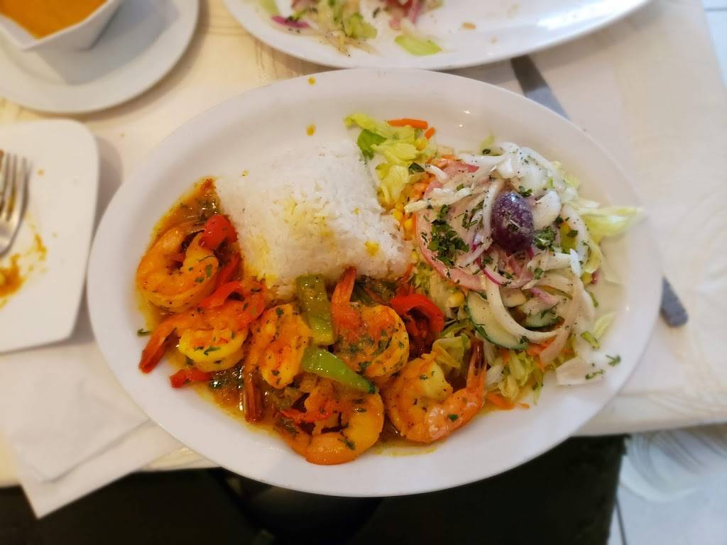 Chai Pochana | restaurant | 809 St Clair Ave W, Toronto, ON M6C 1B9, Canada | 4164102884 OR +1 416-410-2884