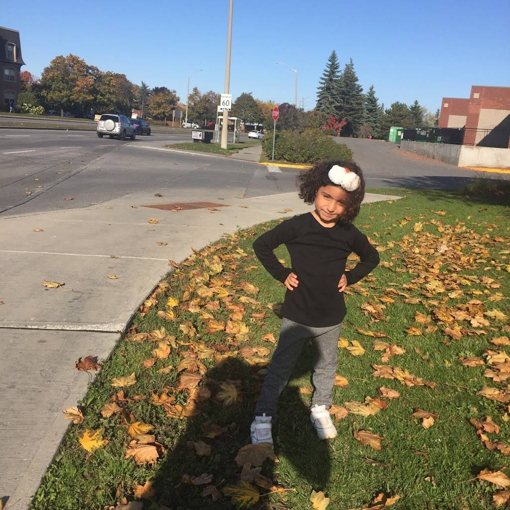 Subway | meal takeaway | Southgate Shopping Centre, 2515 Bank St Unit 7, Ottawa, ON K1V 8R9, Canada | 6135265403 OR +1 613-526-5403