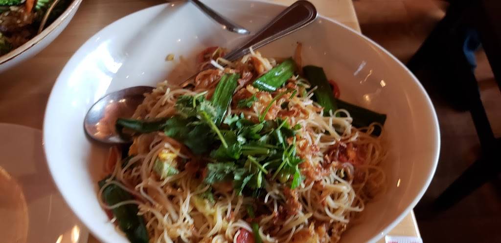 P.F. Changs | restaurant | 2626 Miamisburg Centerville Rd, Dayton, OH 45459, USA | 9374286085 OR +1 937-428-6085