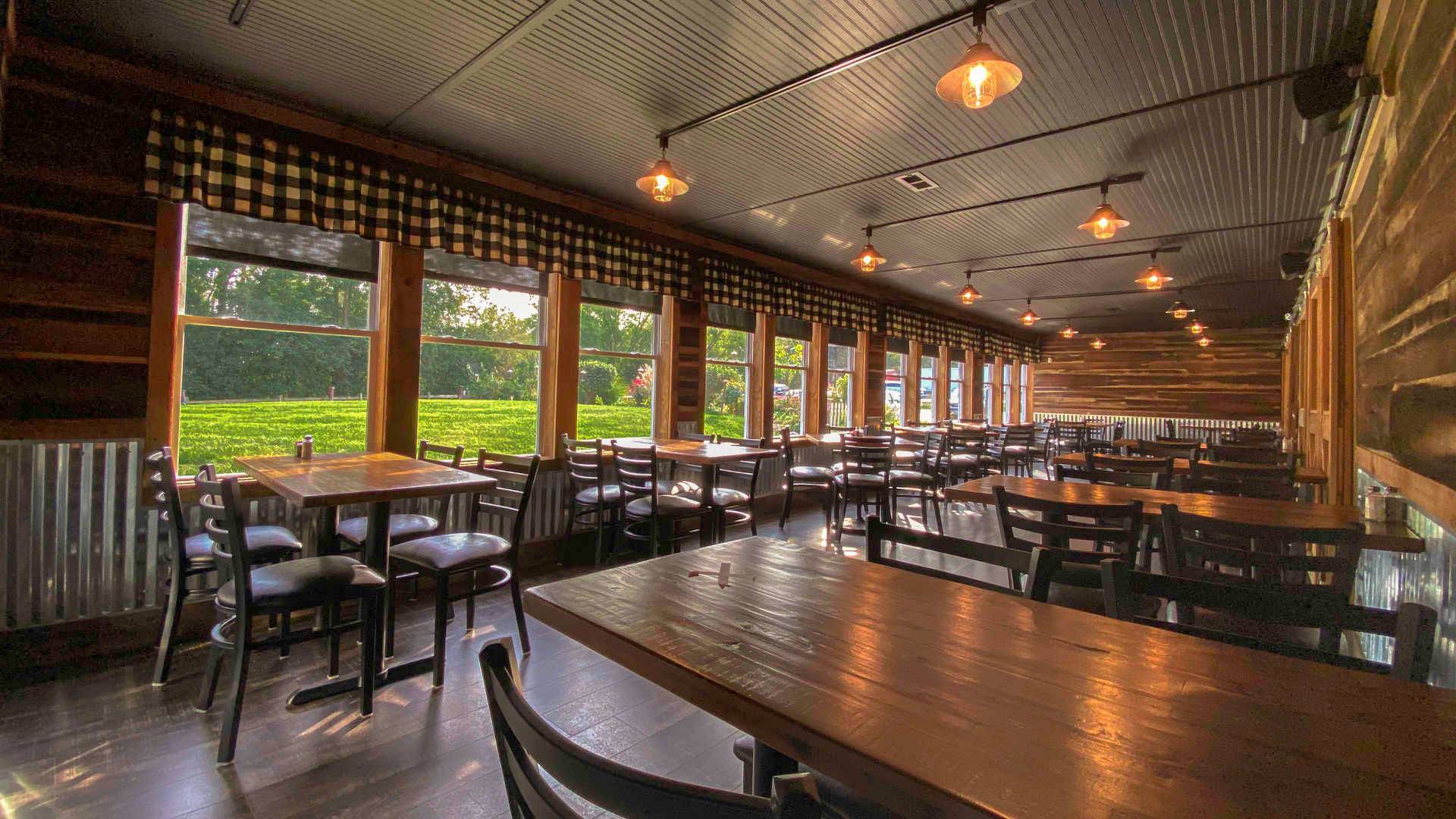 Route 41 Roadhouse | restaurant | 38905 North U.S. 41, Wadsworth, IL 60083, USA | 8472493770 OR +1 847-249-3770