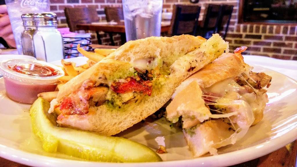 Theos Midtown | restaurant | 620 W McCarty St, Jefferson City, MO 65109, USA | 5738936969 OR +1 573-893-6969