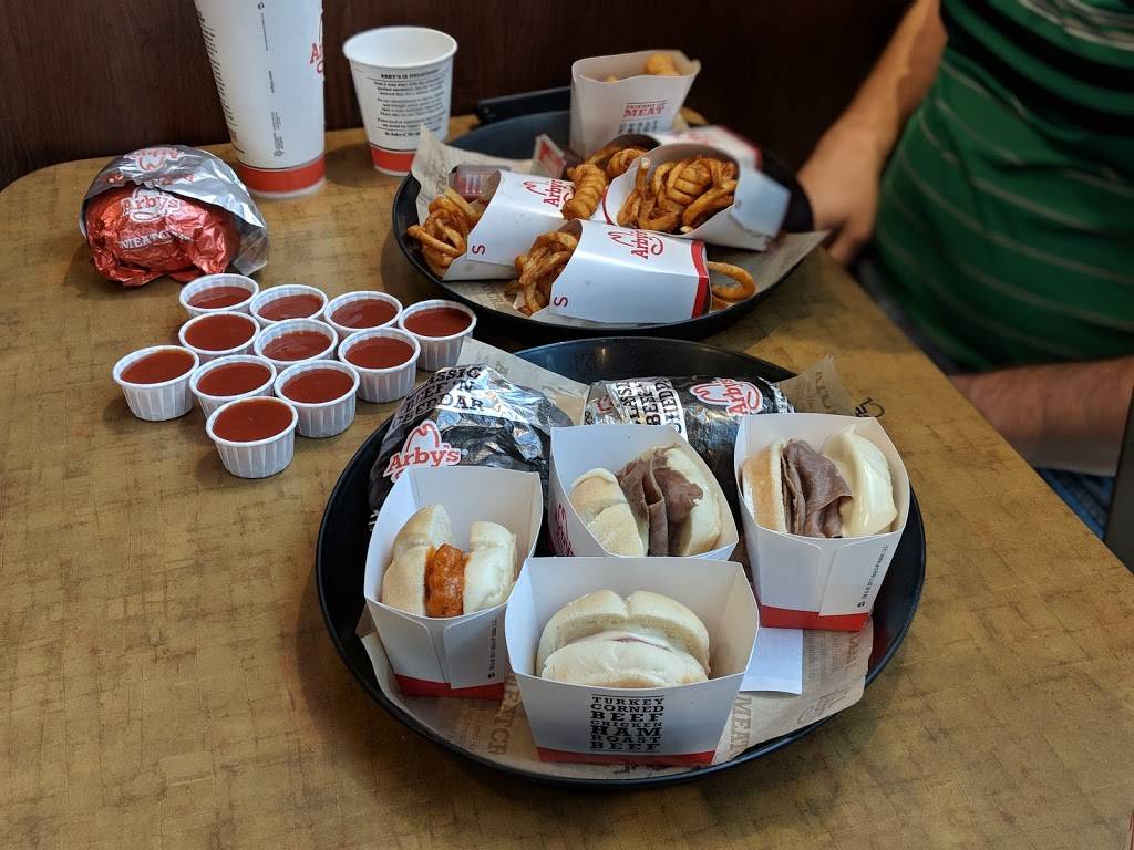 Arbys | meal takeaway | 8555 Andermatt Dr, Lincoln, NE 68526, USA | 4024880013 OR +1 402-488-0013