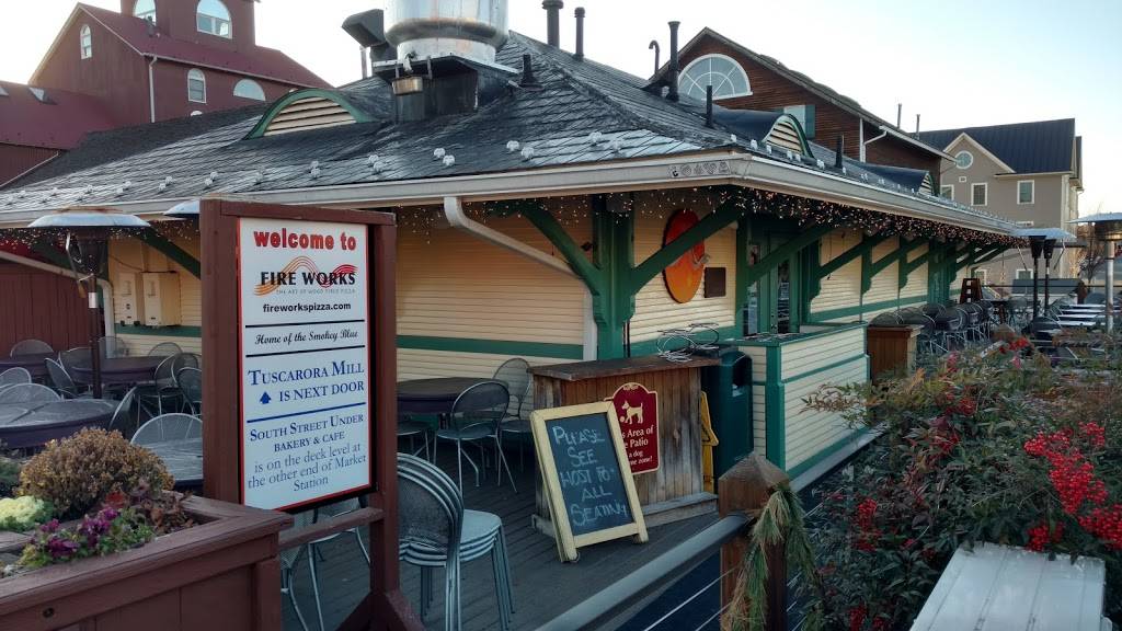 Fire Works | restaurant | 201 Harrison St SE, Leesburg, VA 20175, USA | 7037798400 OR +1 703-779-8400