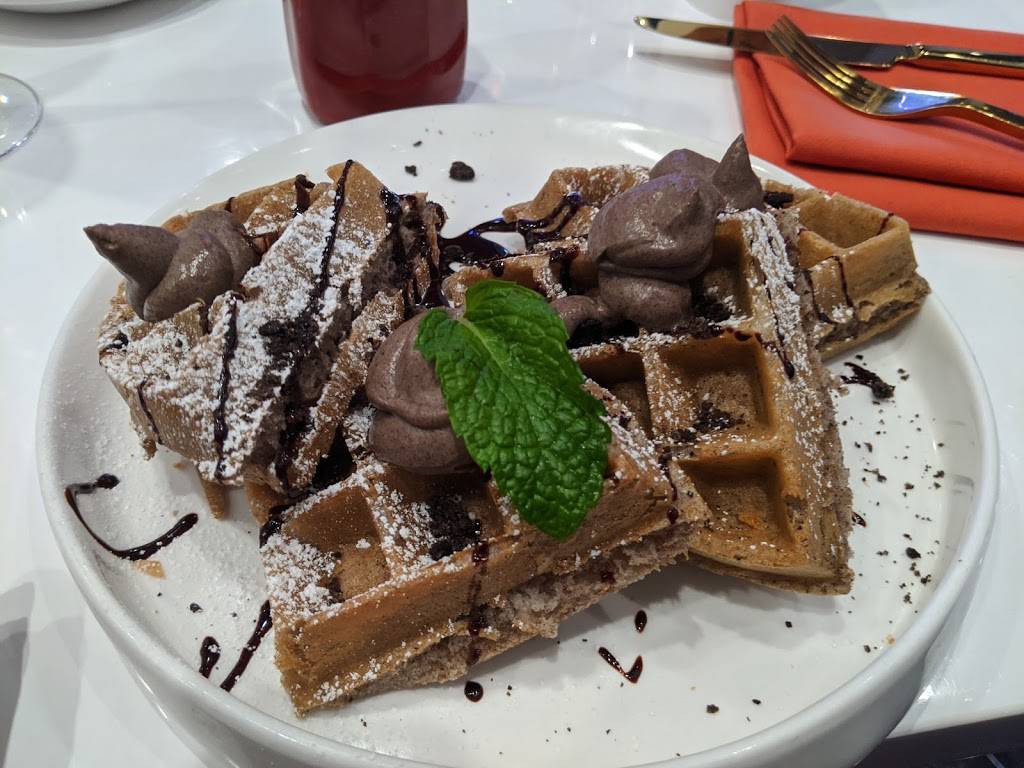 Hashbrownlv | restaurant | 3145 St Rose Pkwy Ste 130, Henderson, NV 89052, USA | 7024059752 OR +1 702-405-9752