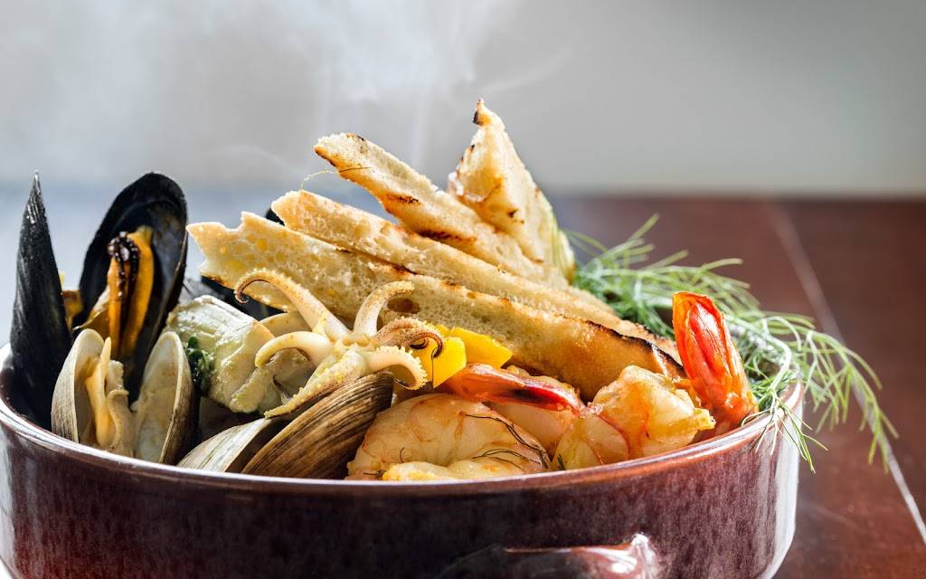 Vessel Restaurant | restaurant | 3102, 1551 Shelter Island Dr, San Diego, CA 92106, USA | 6198198195 OR +1 619-819-8195