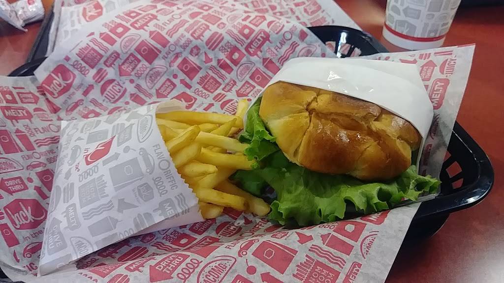 Jack in the Box | restaurant | 18 Wilson Rd, Humble, TX 77338, USA | 2814462398 OR +1 281-446-2398