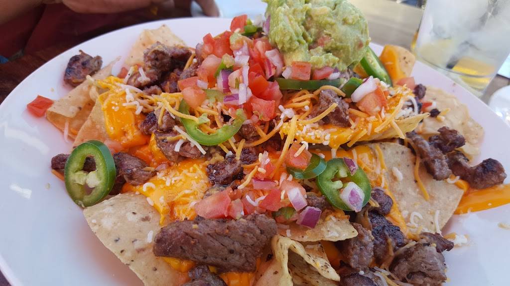 Anthonys Restaurant and Pub | restaurant | 3151 Voyager Ln, Joliet, IL 60431, USA | 8152542315 OR +1 815-254-2315