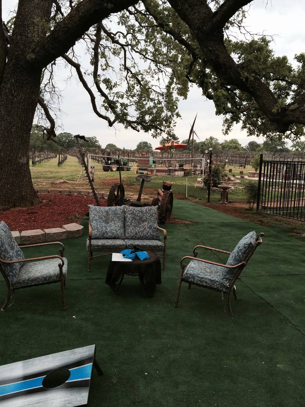 Tuscan Ridge Estate Winery | meal takeaway | 19260 Ridge Rd, Red Bluff, CA 96080, USA | 5305277393 OR +1 530-527-7393