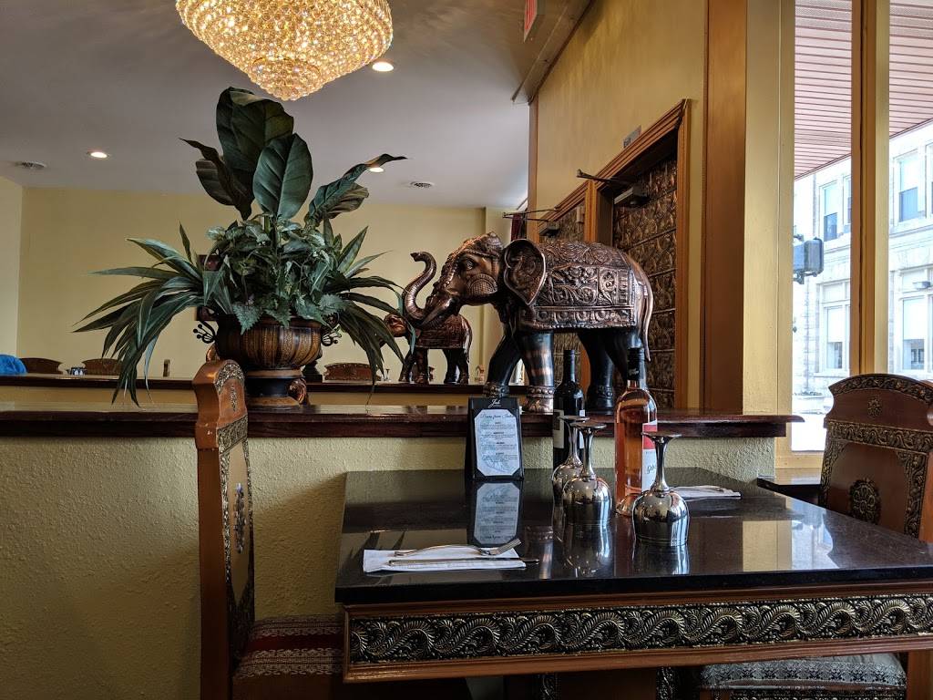 Taj of India | restaurant | 34 S Main St, Harrisonburg, VA 22801, USA | 5406155888 OR +1 540-615-5888
