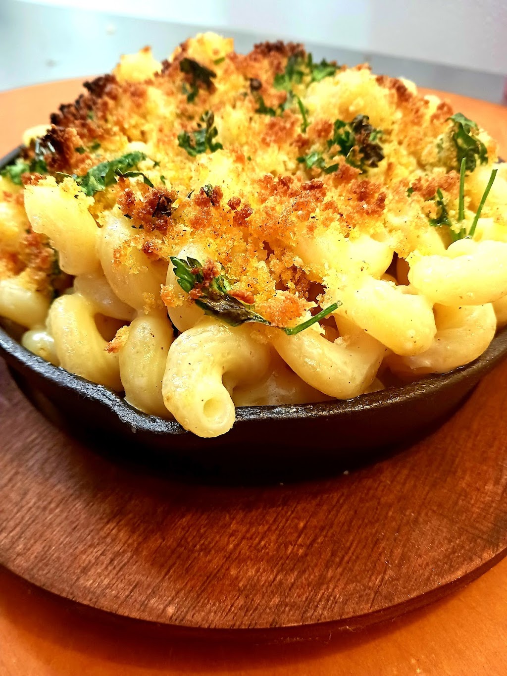 Flying Dog Wood Fired Pizza & Vinyl | restaurant | 65 S Main St, Willits, CA 95490, USA | 7074594747 OR +1 707-459-4747