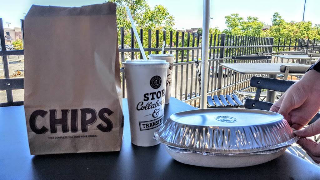 Chipotle Mexican Grill | restaurant | 24100 E Commons Ave Ste 101, Aurora, CO 80016, USA | 3034003855 OR +1 303-400-3855