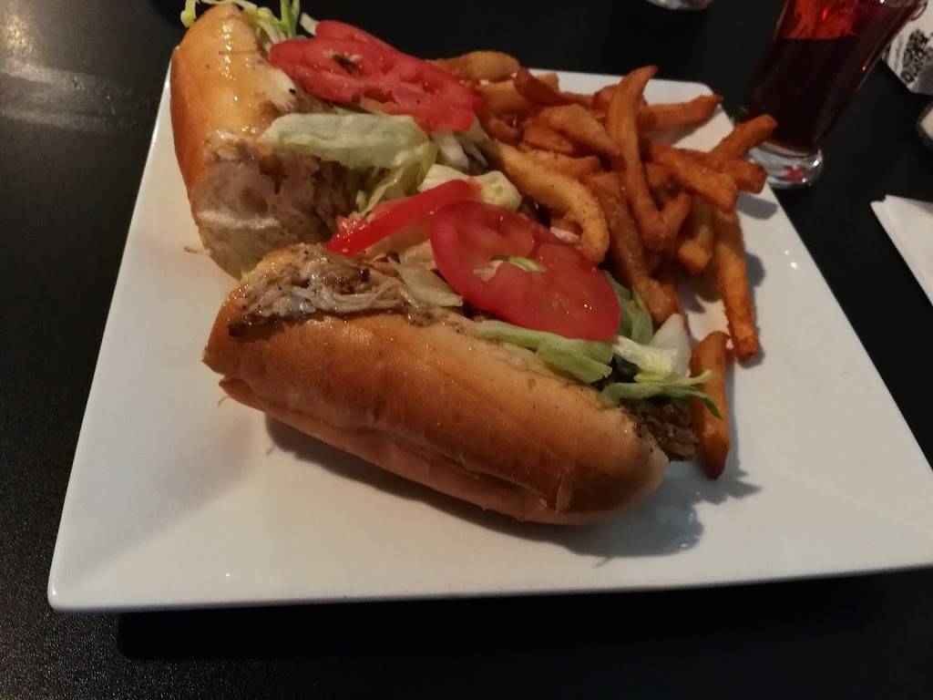 The Proper Brewing Company | restaurant | 117 W Broad St, Quakertown, PA 18951, USA | 2674905168 OR +1 267-490-5168