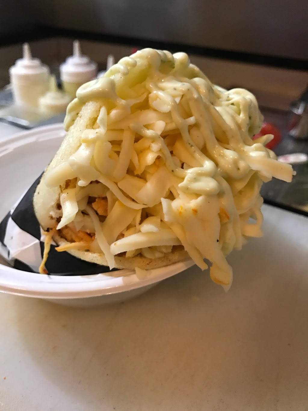 Arepas burger | restaurant | 81-05 Northern Blvd, Jackson Heights, NY 11372, USA | 7185330016 OR +1 718-533-0016