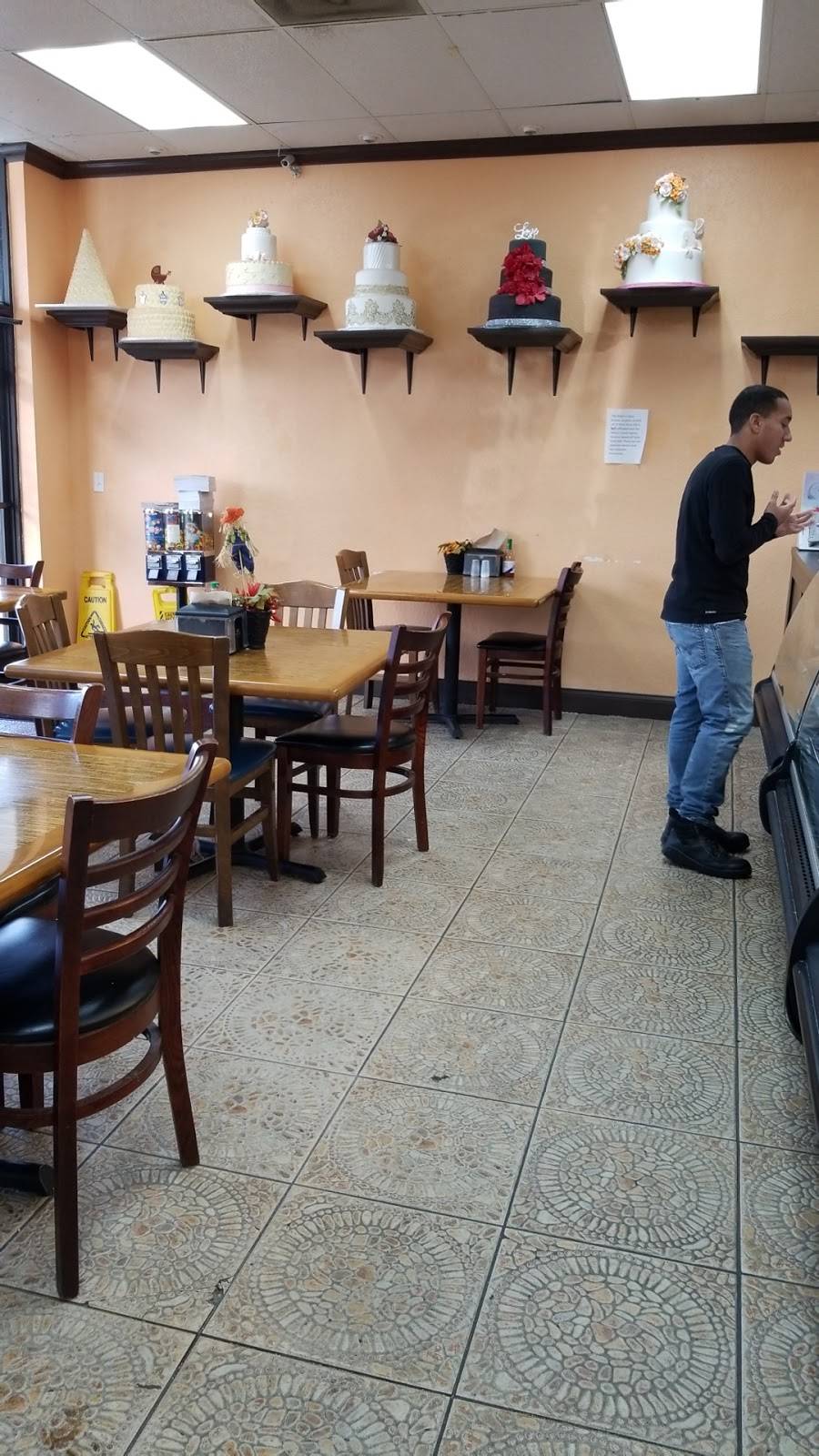 Mary’s Cuban kitchen food trailer | restaurant | 6160 SW State Rd 200 suite 107, Ocala, FL 34476, USA | 3528540030 OR +1 352-854-0030