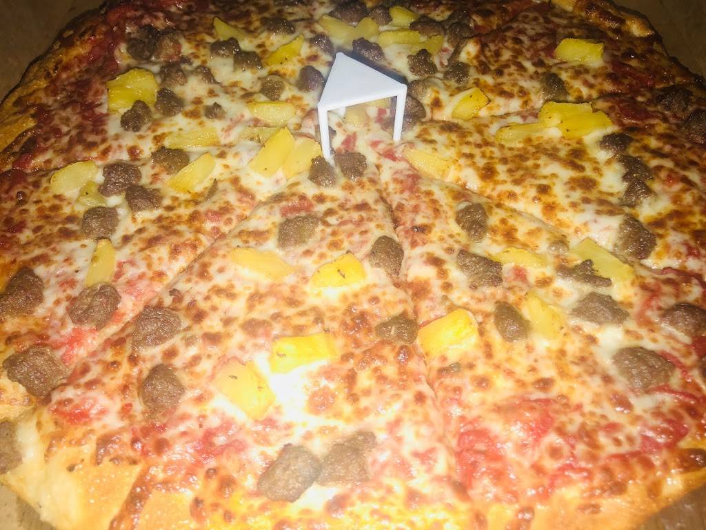 HungryHowies | restaurant | 1040 E University Ave, Gainesville, FL 32601, USA | 3527274757 OR +1 352-727-4757