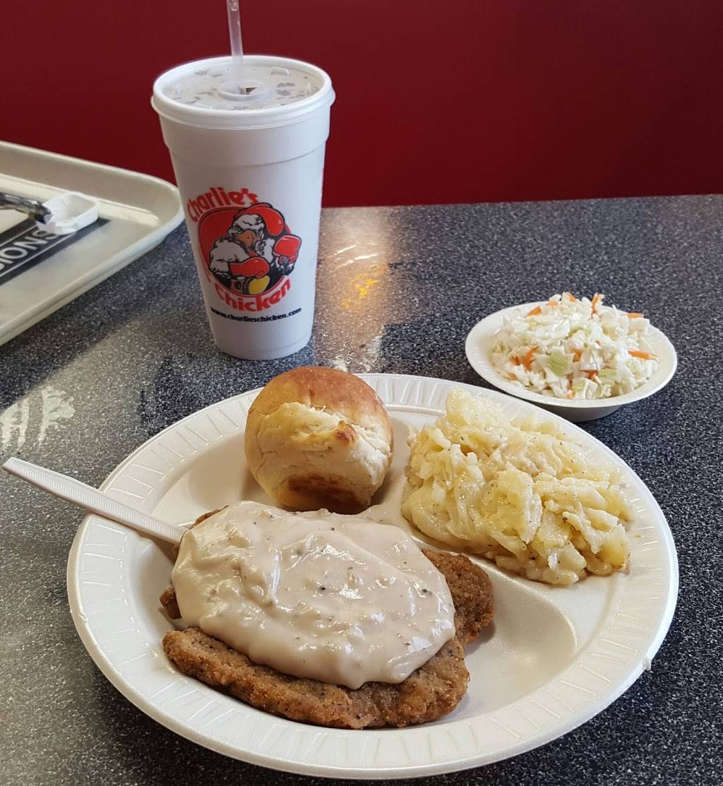 Charlies Fried Chicken | restaurant | 3325 W Okmulgee Ave, Muskogee, OK 74401, USA | 9186878741 OR +1 918-687-8741