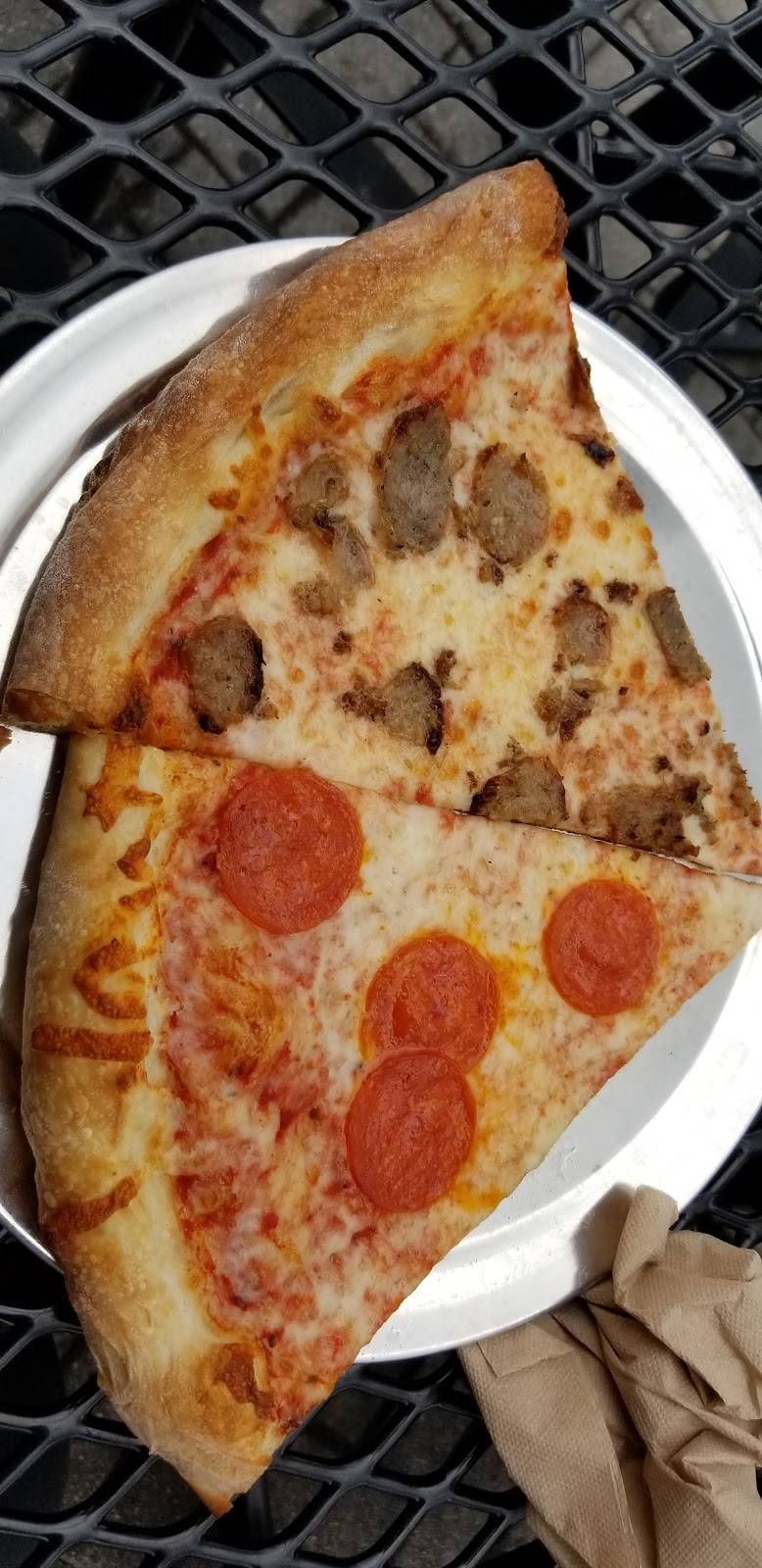 Mama Mias Pizzeria | restaurant | 706 E Wallace St, Orlando, FL 32809, USA | 4078516001 OR +1 407-851-6001