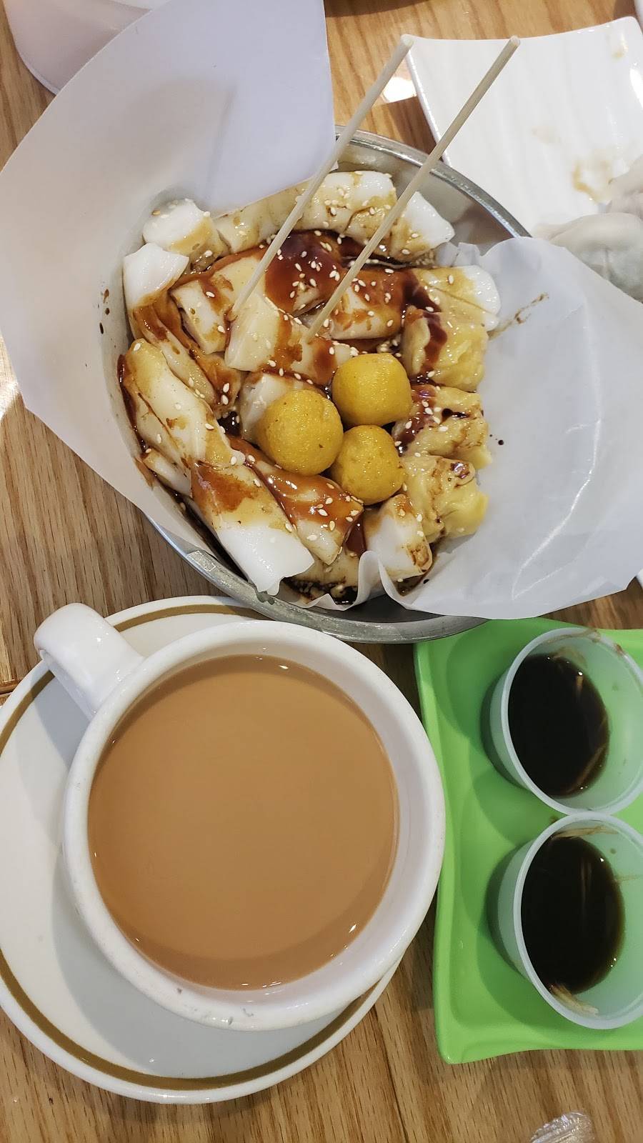 Like Cafe | restaurant | 6205 18th Ave, Brooklyn, NY 11204, USA | 7189752188 OR +1 718-975-2188