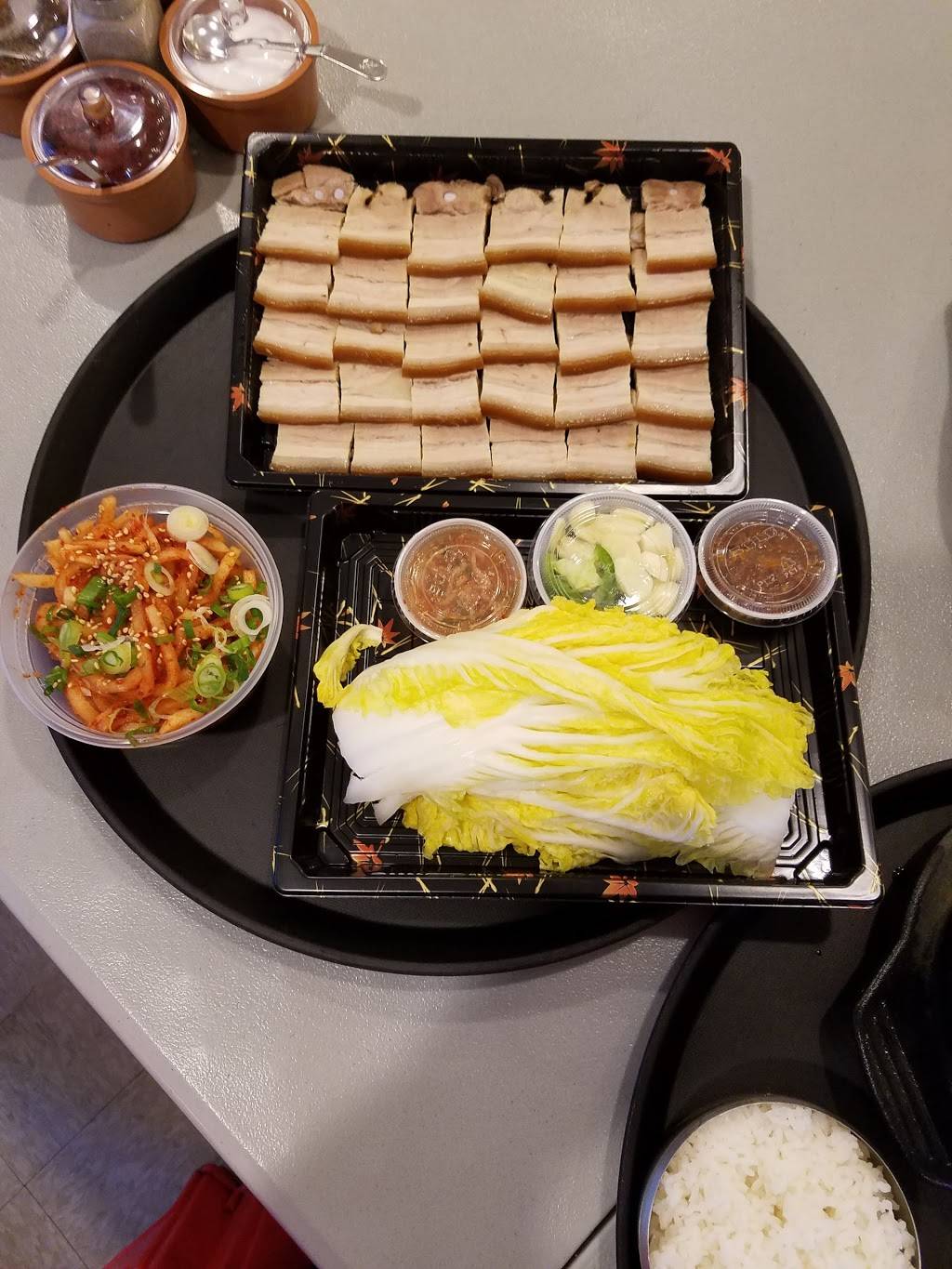 Mami Best Food 전통 순대전문점 족발 | restaurant | 442 Broad Ave, Palisades Park, NJ 07650, USA | 2014824740 OR +1 201-482-4740