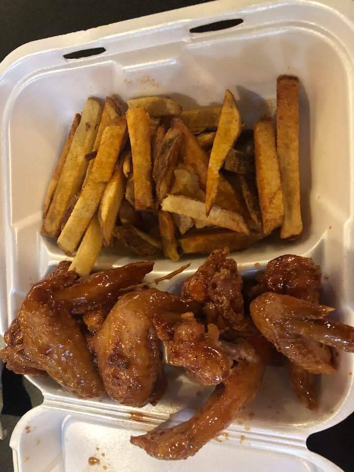 Playground Bar & Grill | restaurant | 3775 Kossuth Ave, St. Louis, MO 63107, USA | 3142898747 OR +1 314-289-8747