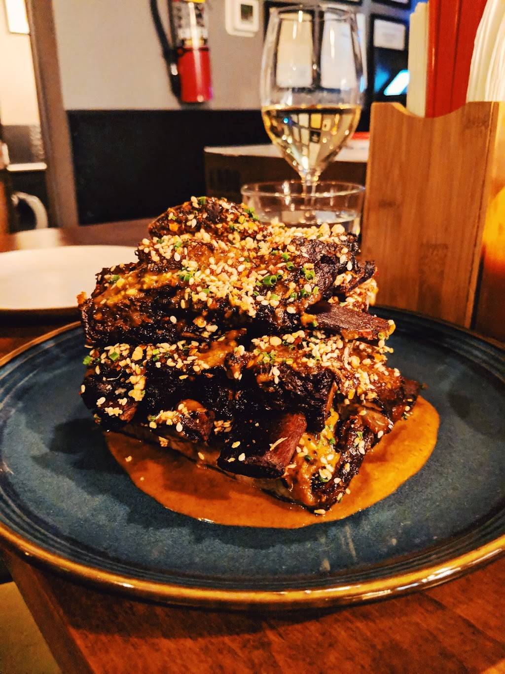 Q House | restaurant | 3421 E Colfax Ave, Denver, CO 80206, USA | 7207298887 OR +1 720-729-8887