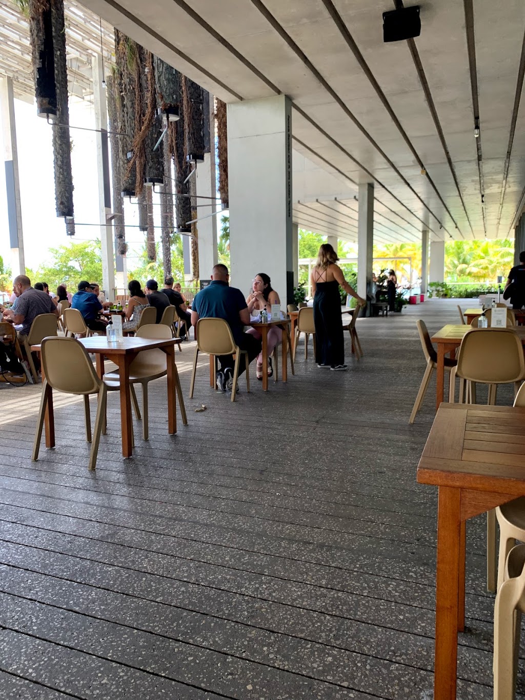 Verde | restaurant | 1103 Biscayne Blvd, Miami, FL 33132, USA | 7863455697 OR +1 786-345-5697