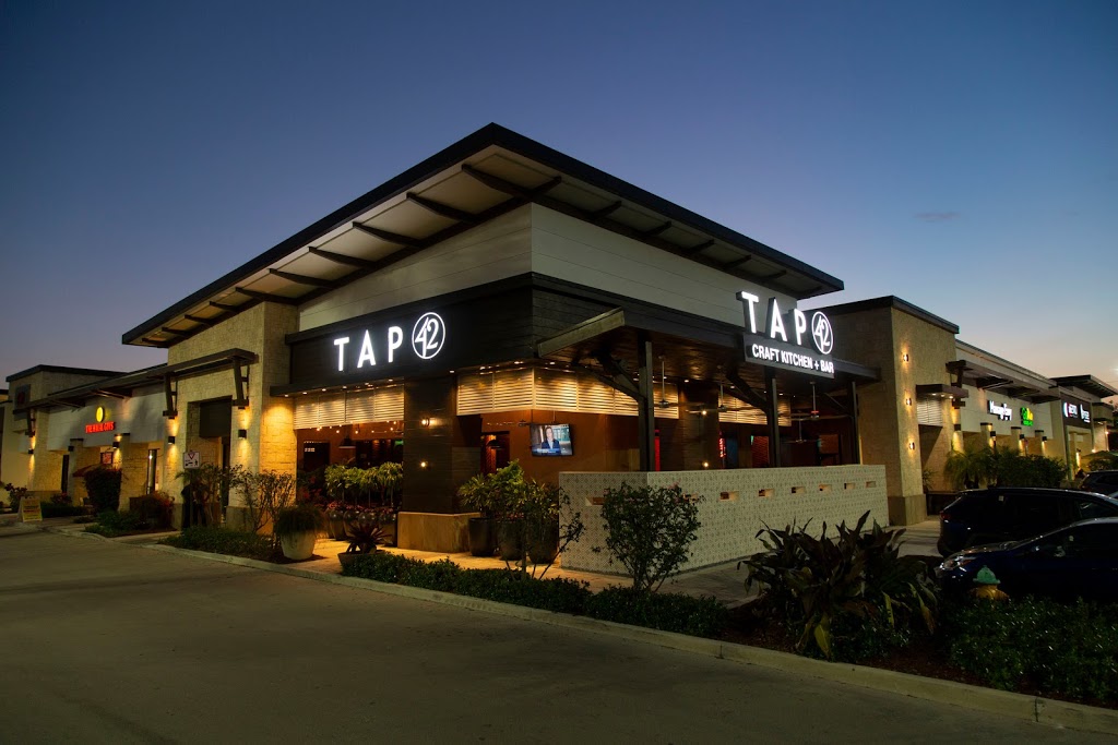 Tap 42 Craft Kitchen & Bar - Davie | restaurant | 2266 S University Dr, Davie, FL 33317, USA | 9545334045 OR +1 954-533-4045