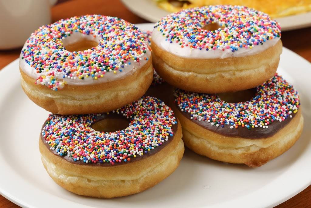 DONUT CAFE | restaurant | 1621 Pass Rd #A, Biloxi, MS 39531, USA | 2289677668 OR +1 228-967-7668