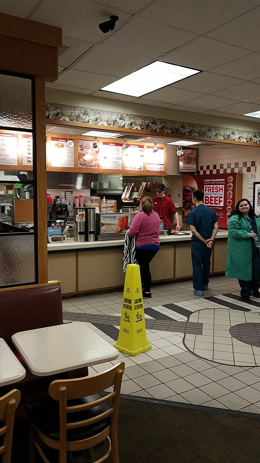 Wendys | restaurant | 617 23rd St Suite 1, Ashland, KY 41101, USA | 6063253533 OR +1 606-325-3533