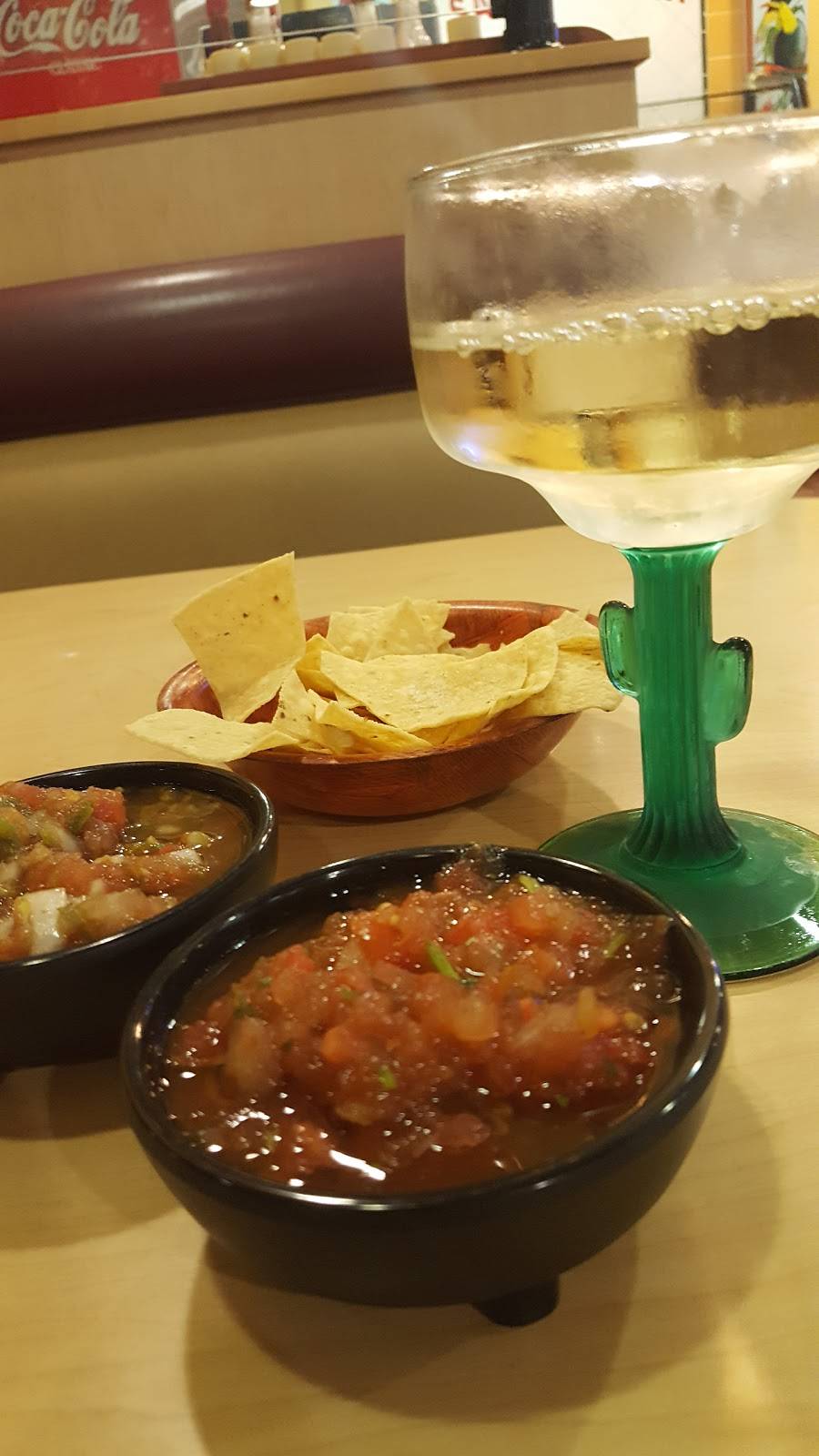 Sabroso American & Mexican | restaurant | 19714 Vanowen St, Canoga Park, CA 91306, USA | 8183464700 OR +1 818-346-4700