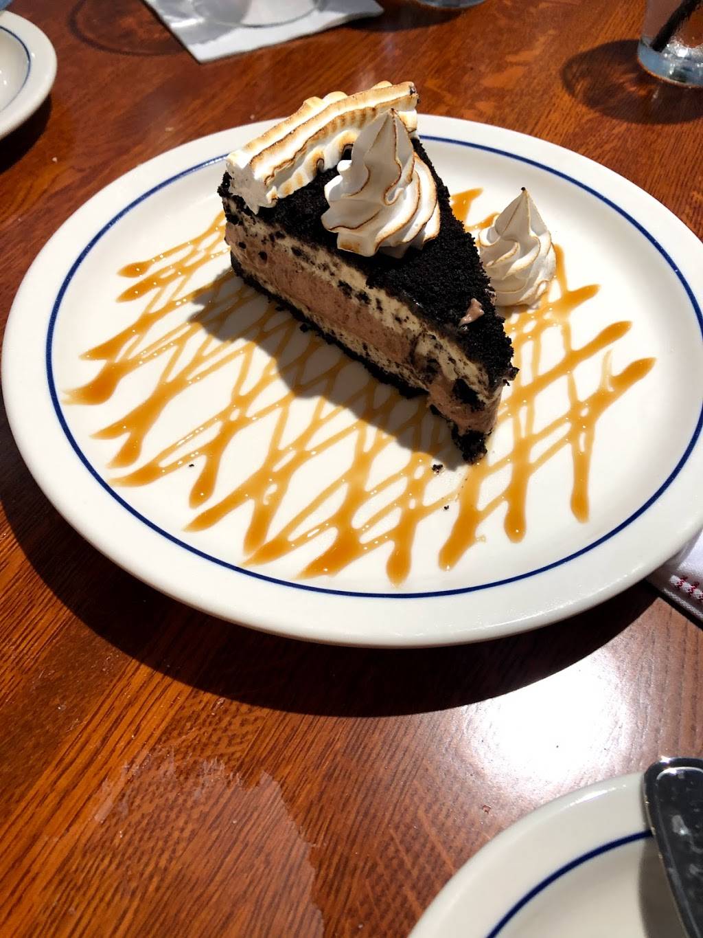 Hudson House | restaurant | 4040 Abrams Rd, Dallas, TX 75214, USA | 2143632882 OR +1 214-363-2882