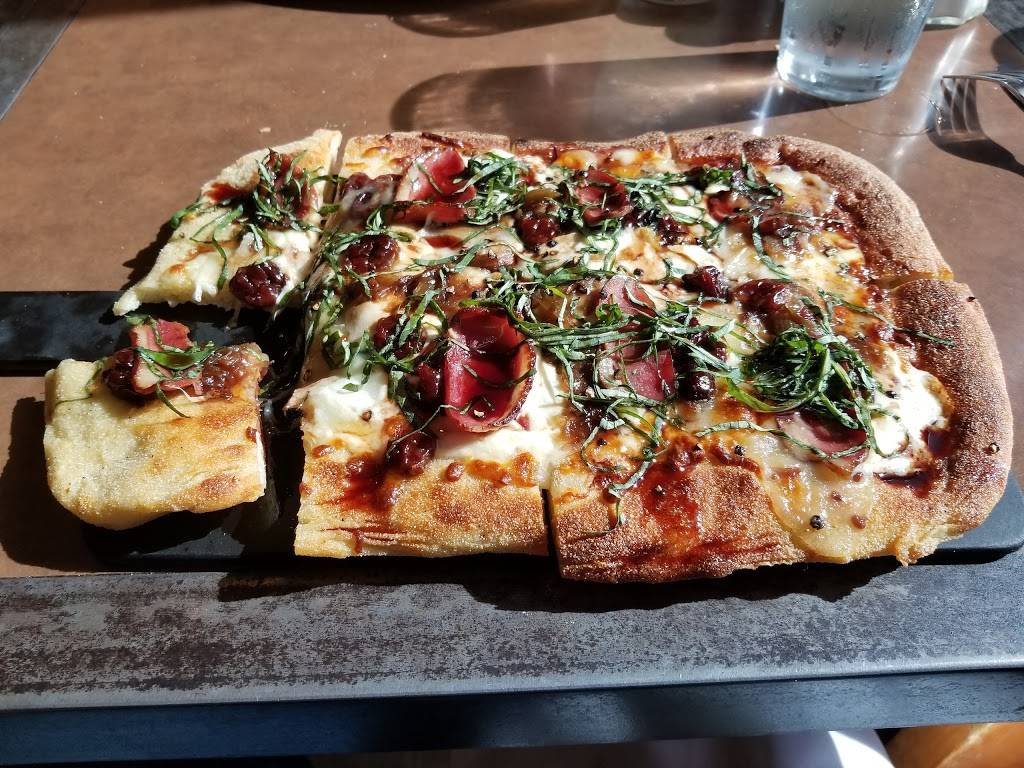 Pastabilities | restaurant | 311 S Franklin St, Syracuse, NY 13202, USA | 3154741153 OR +1 315-474-1153