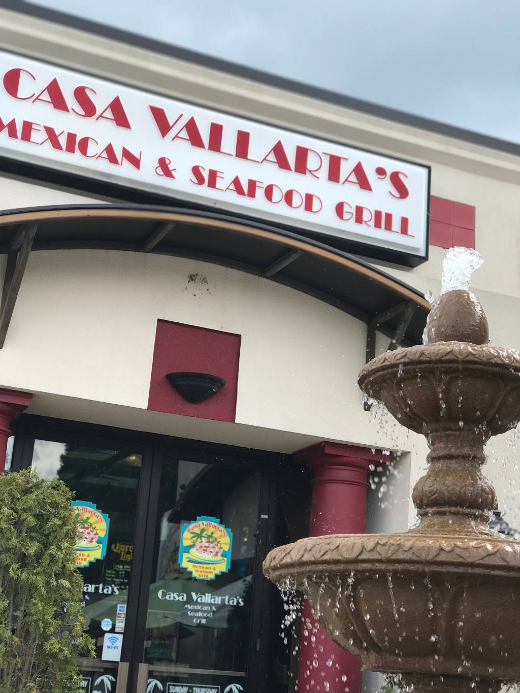 Casa Vallarta Mexican and Seafood Grill | restaurant | 3915 Battleground Ave, Greensboro, NC 27410, USA | 3362827070 OR +1 336-282-7070