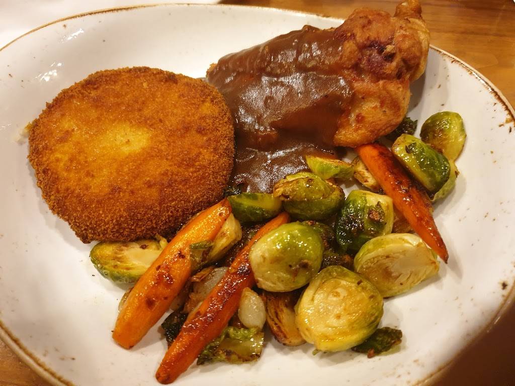 Chase Club | restaurant | 212 N. Kingshighway Blvd, St. Louis, MO 63108, USA | 3144549000 OR +1 314-454-9000