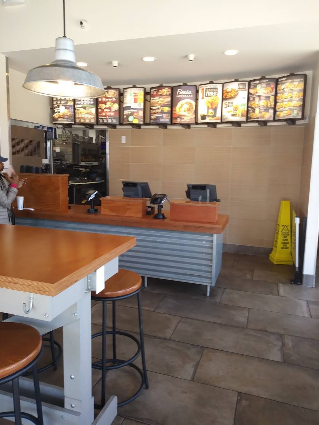 Taco Bell | meal takeaway | 4430 N Broad St, Philadelphia, PA 19144, USA | 2673232715 OR +1 267-323-2715