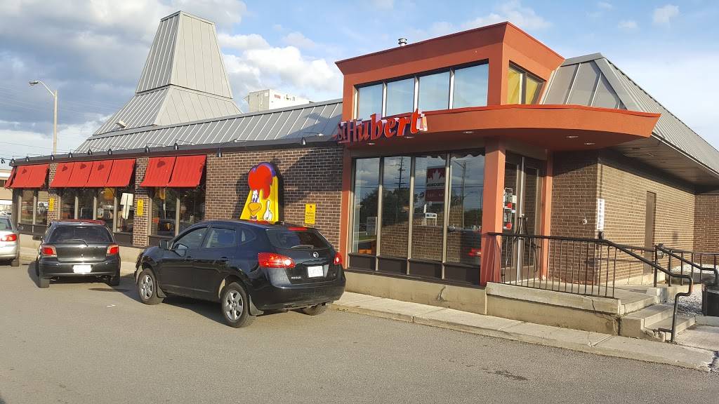 Rôtisserie St-Hubert | restaurant | 1754 St Laurent Blvd, Ottawa, ON K1G 1A2, Canada | 6135261222 OR +1 613-526-1222