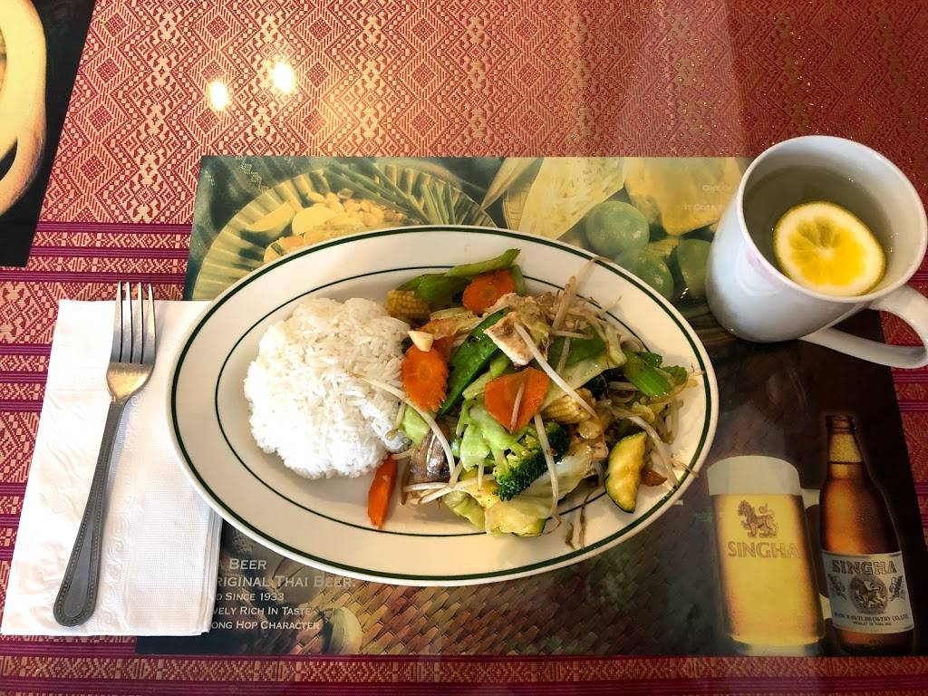 Bahn Thai | restaurant | 5802 Downey Ave, Long Beach, CA 90805, USA | 5626344156 OR +1 562-634-4156