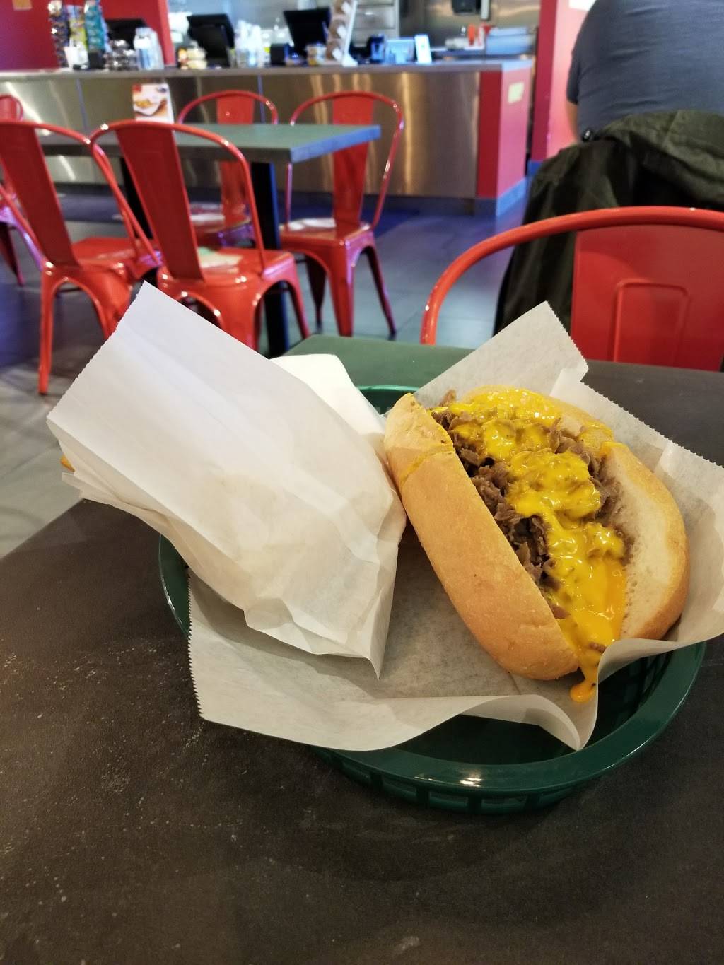 Chubbys Cheesesteaks Brookfield | restaurant | 3845 N 124th St, Brookfield, WI 53005, USA | 2627819999 OR +1 262-781-9999