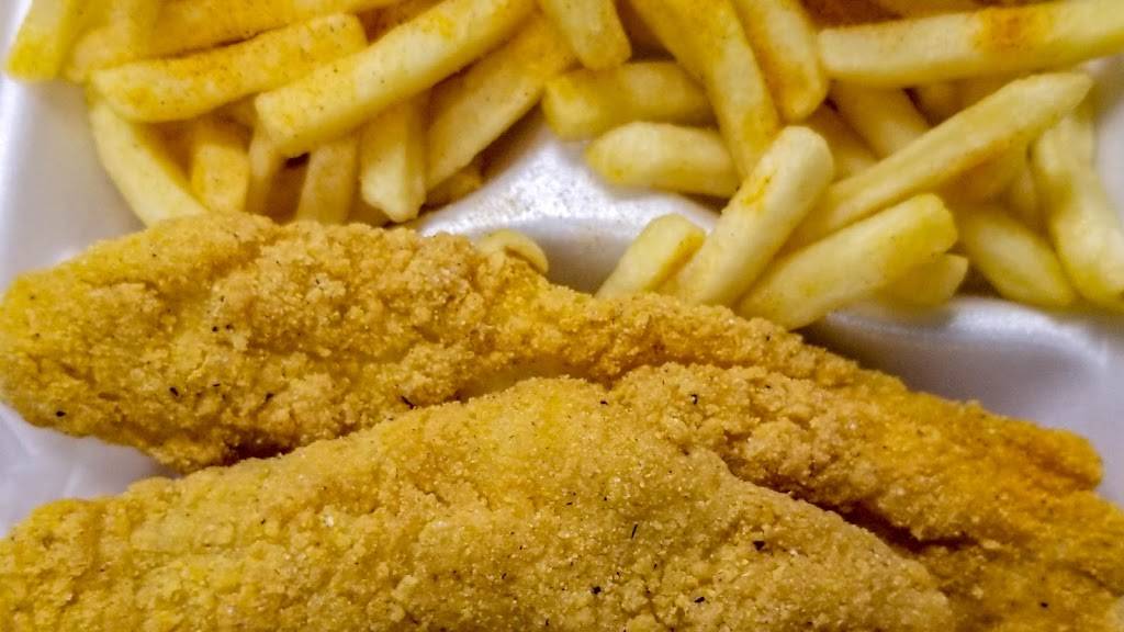 TEE BABYS WINGZ &THINGZ | restaurant | 4500 Richard Arrington Jr Blvd N, Birmingham, AL 35212, USA | 2059837533 OR +1 205-983-7533